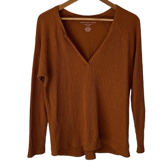 Marian Eagle Soft & Sexy Plush Waffle Thermal V-Neck Blouse Size Medium - Picture 1 of 8